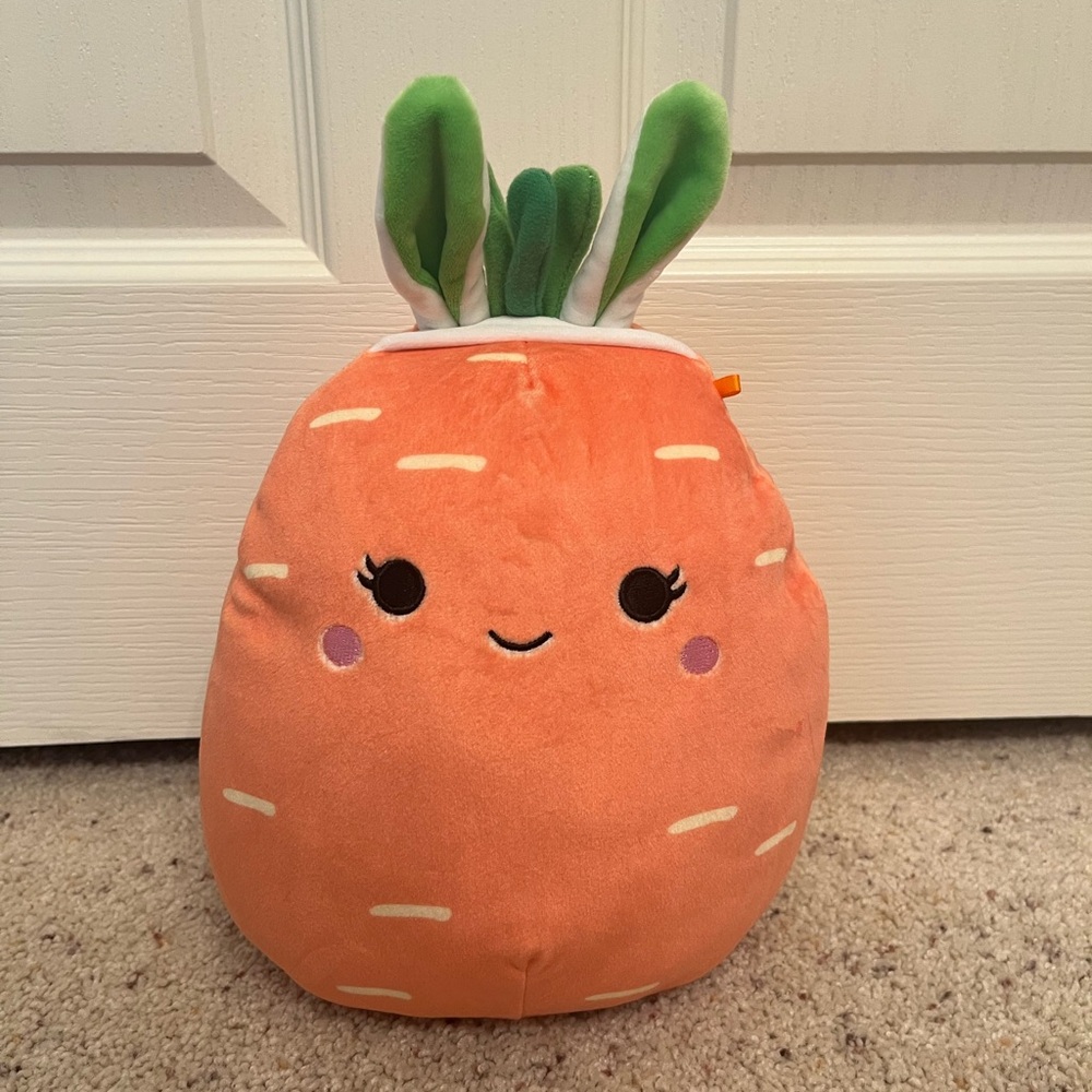 NWOT 7” Caroleena the Carrot Wearing Bunny Ears Squishmallow — Easter Collection
